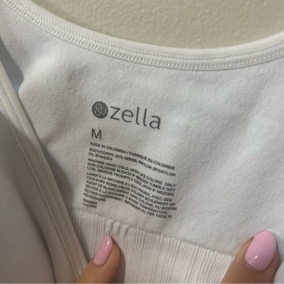 NWT ZELLA SPORTS BRA M - Picture 4 of 5
